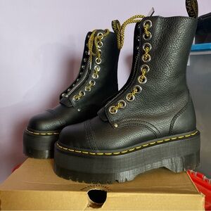Dr Martens Sinclair Hi Max UK4 US6 Black Pisa New